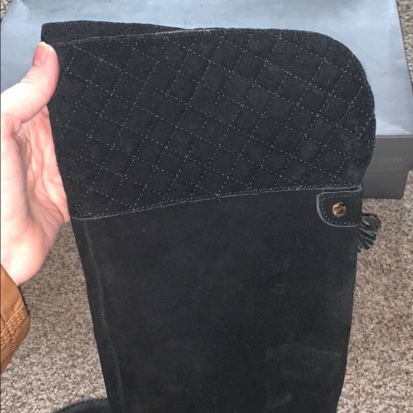 EUC Vince Camuto knee high boots - Picture 3 of 7